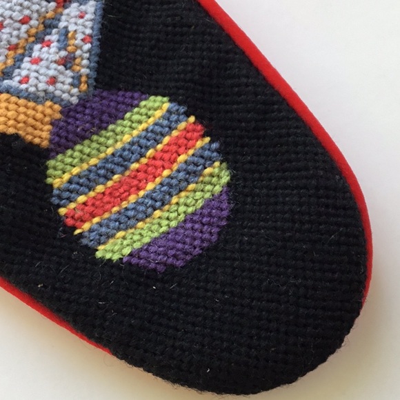 Peking Handicraft Needlepoint Santa Christmas Sock - Picture 8 of 16